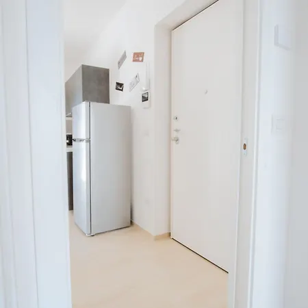 The Moon Apartament