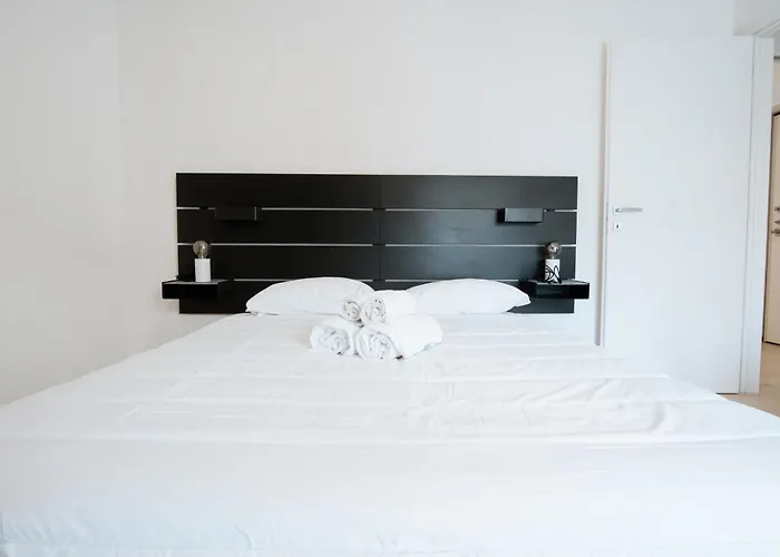 The Moon Apartment *